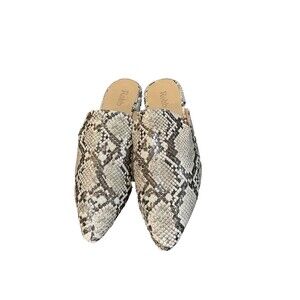 ROHB Ladies Animal Print Slip On Shoes Size 7.5